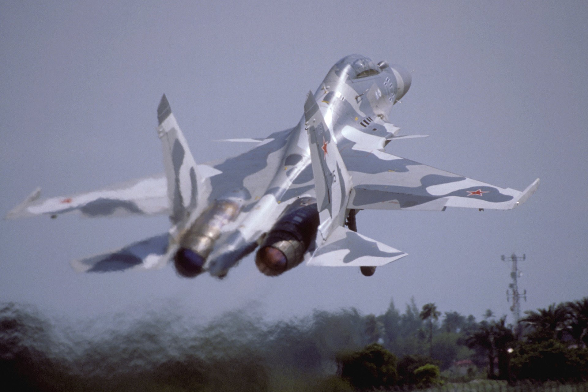 décollage chaleur air avions matériel militaire aviation militaire avion vol