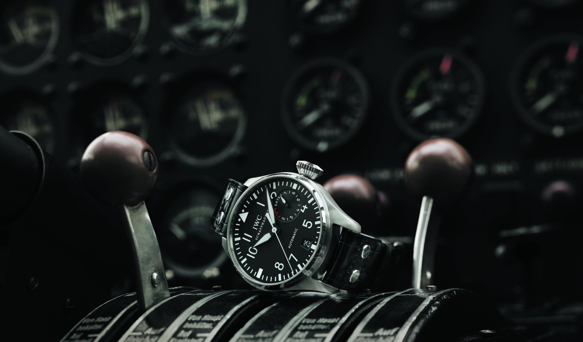 iwc pilote cabine horloge