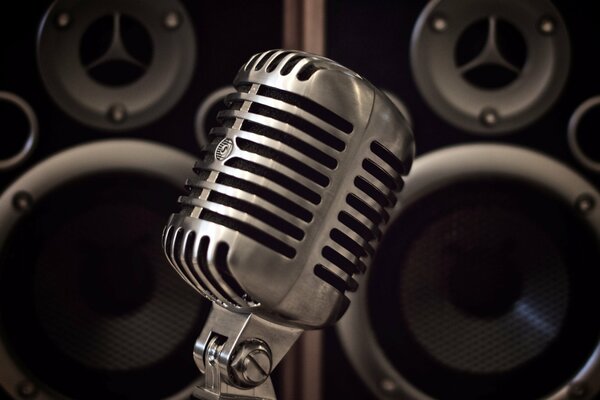 Microphone professionnel dans le Studio d enregistrement
