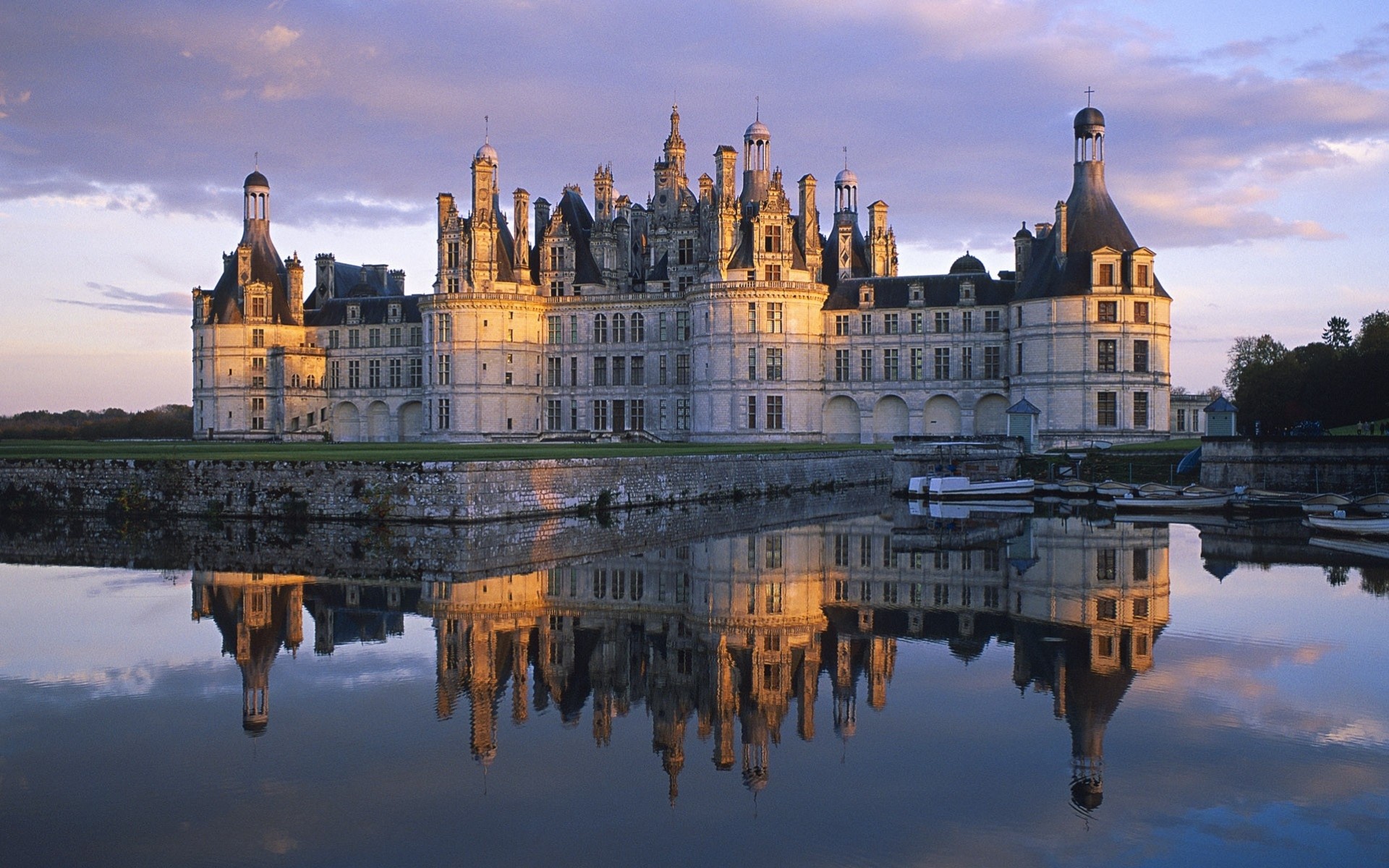 qatar airways château gris eau ville