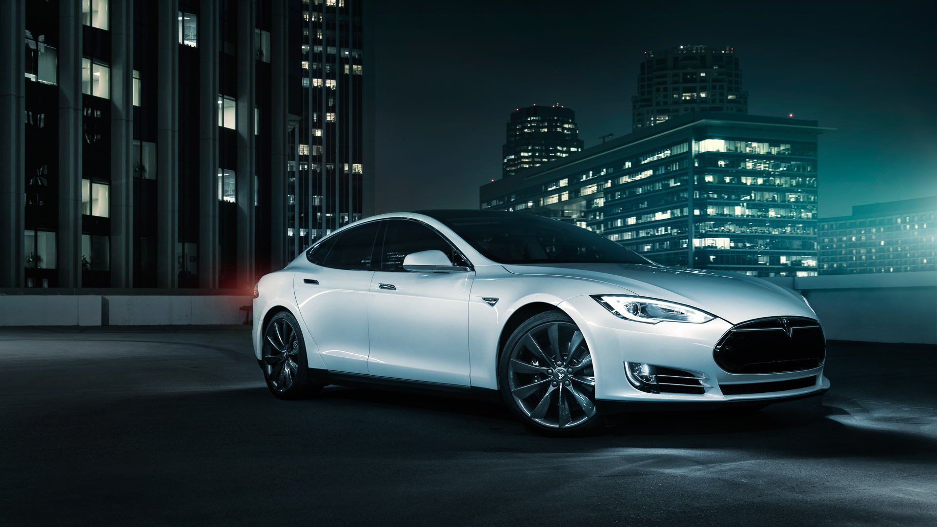 tesla modèle s blanc dejan sokolovsky voiture électrique nuit