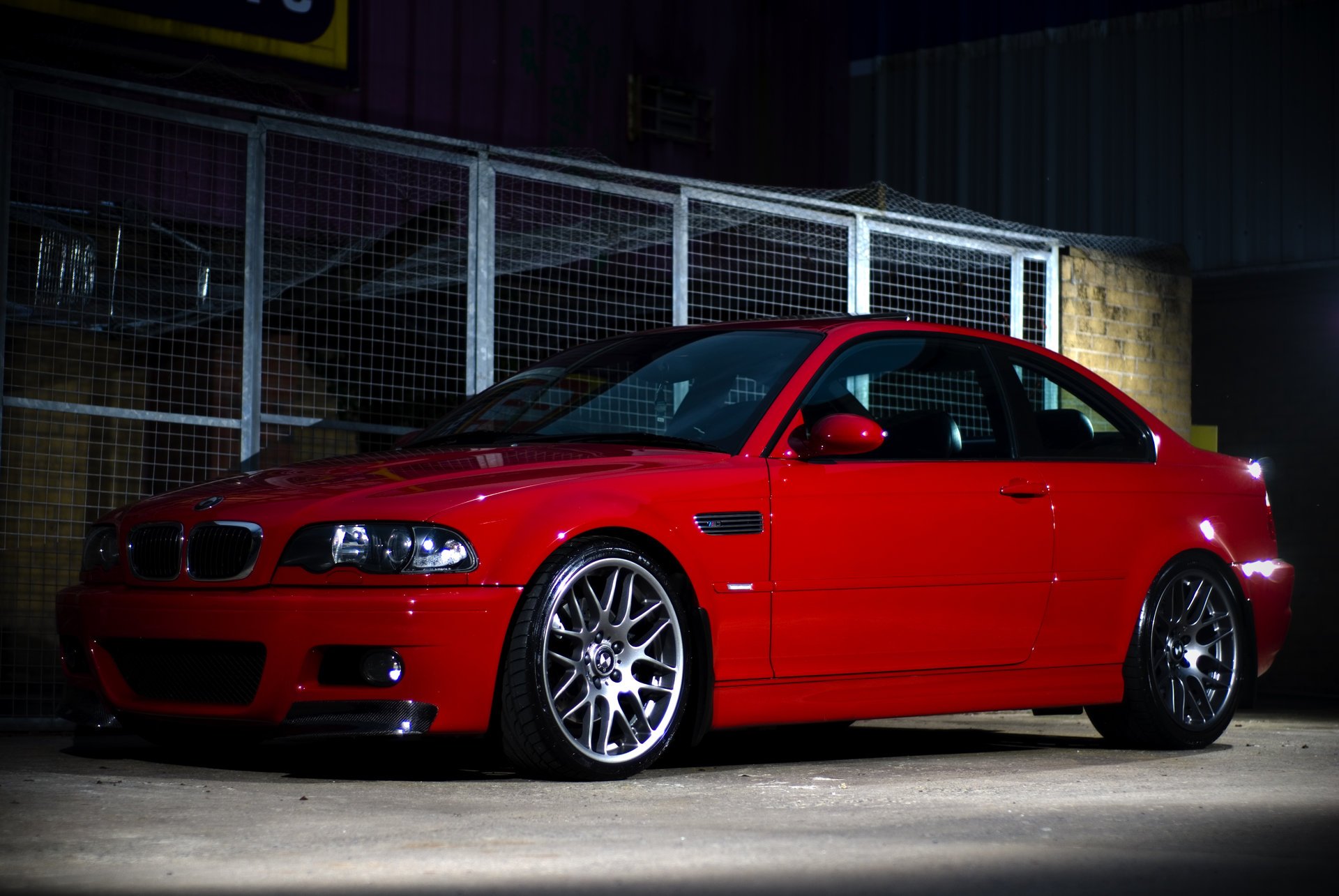 bmw m3 e46 rouge bmw coupé rouge reflets
