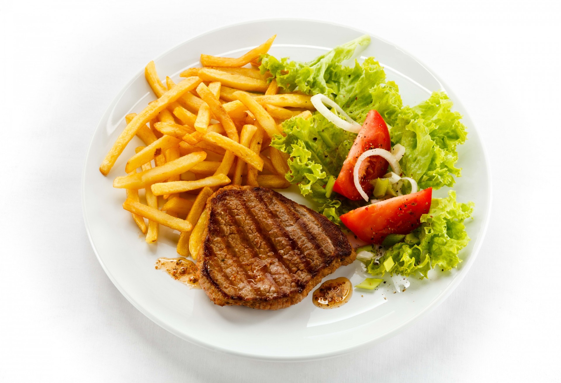 pommes de terre côtelette salade plaque chou viande