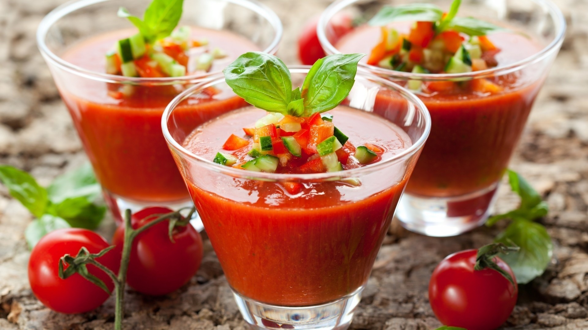 jus tomate verre