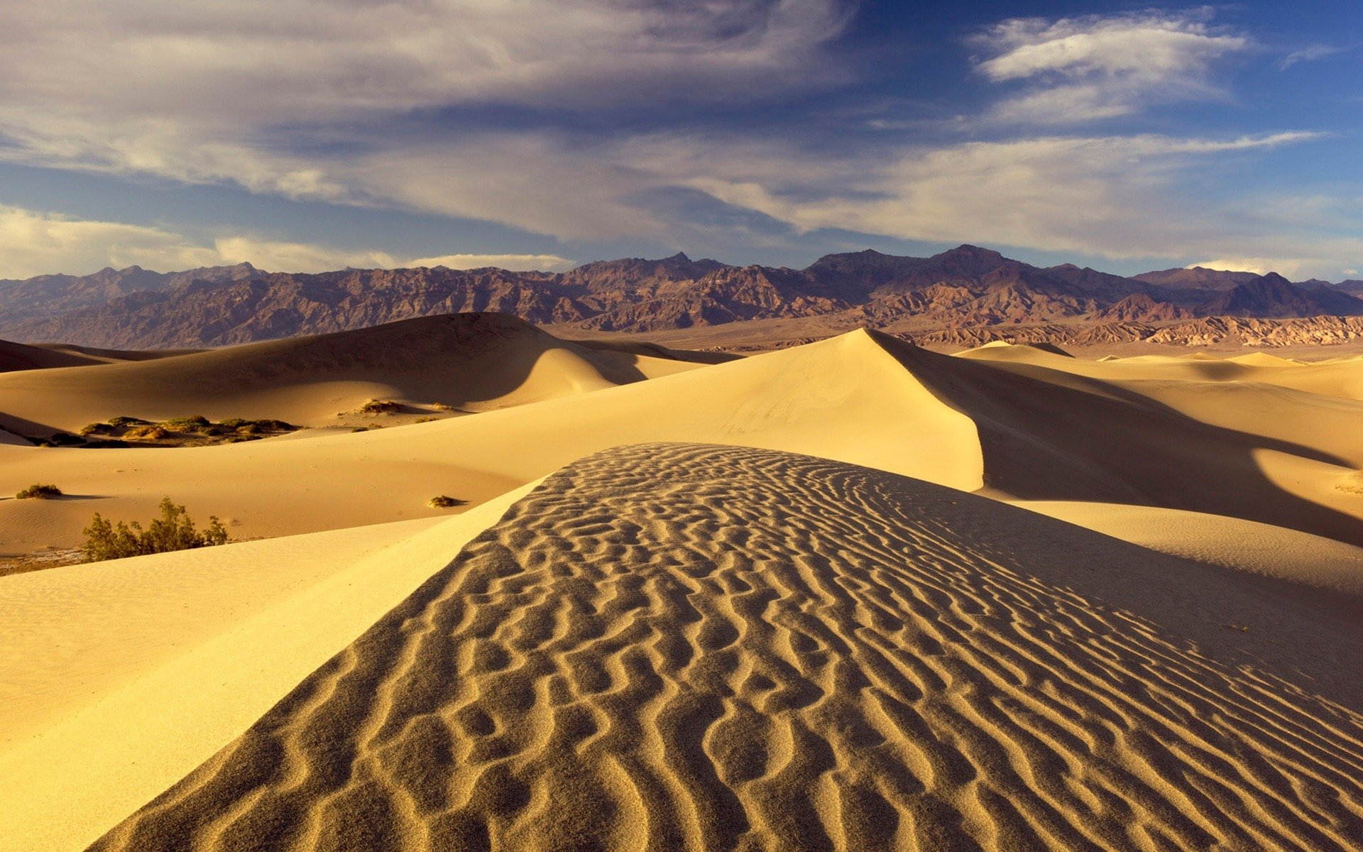 désert dunes montagnes