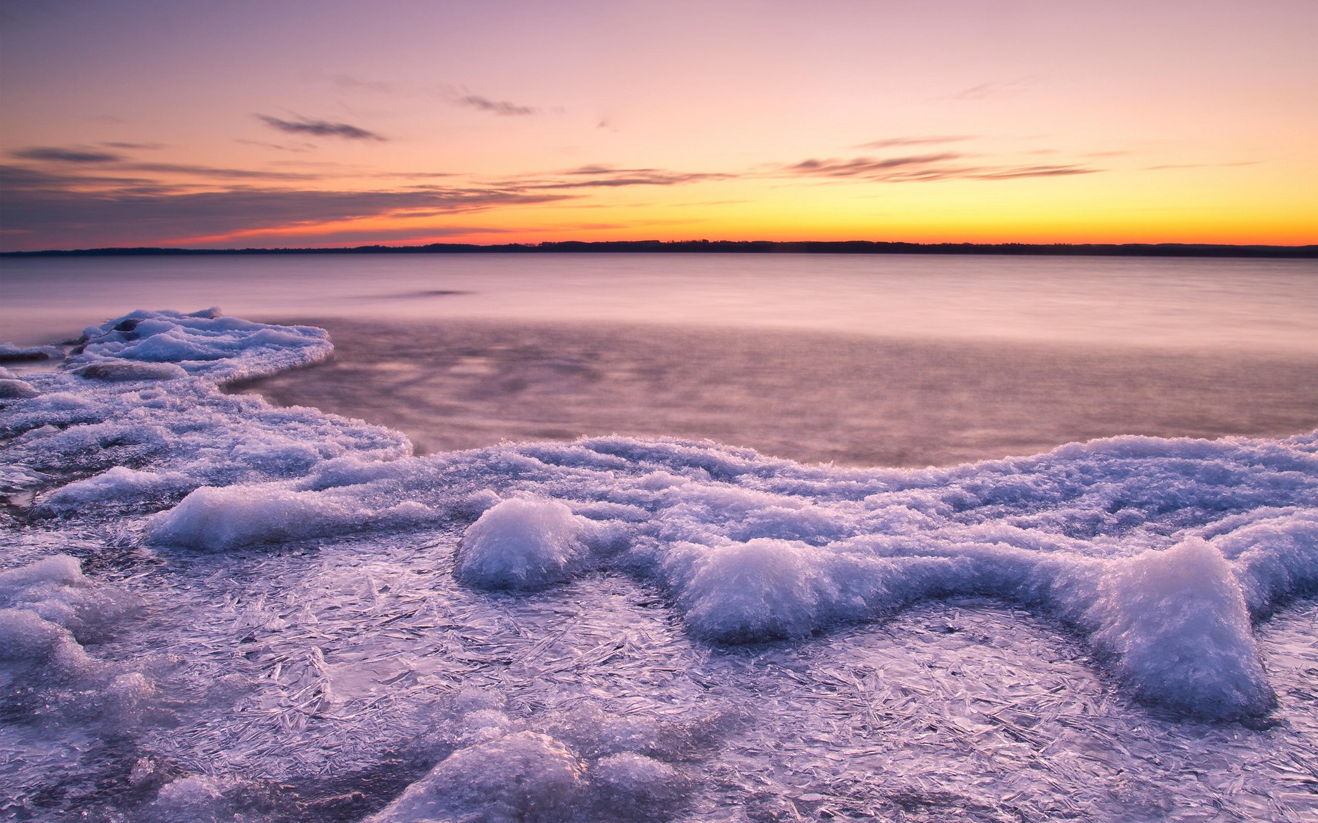 coucher de soleil eau rivière lac glace banquise froid
