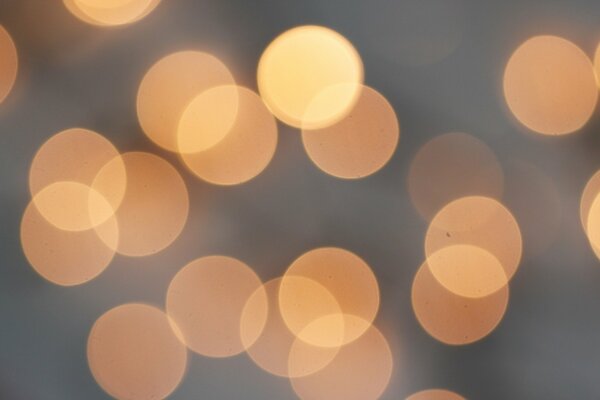 Derrière l éblouissement des lumières peut se cacher plus