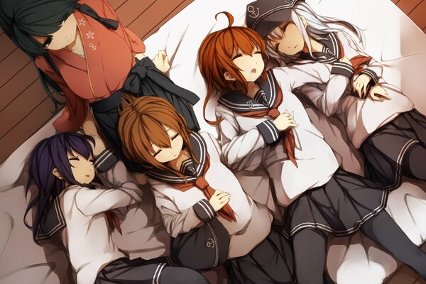 Anime filles en uniforme scolaire. Sommeil