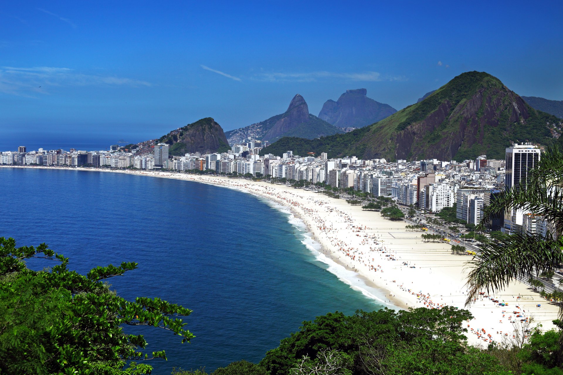 brésil rio de janeiro rio de janeiro plage mer maison côte montagnes ciel bleu panorama vue de dessus