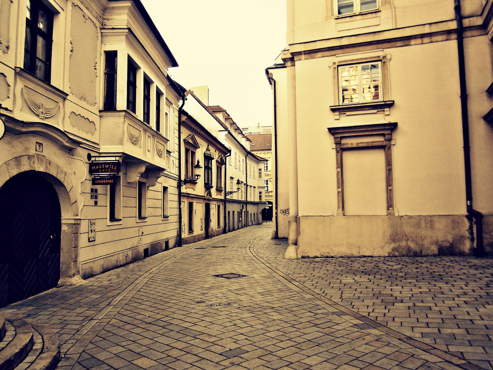 europe image trottoir ville ville fenêtre tourner maisons rue slovaquie bratislava papier peint