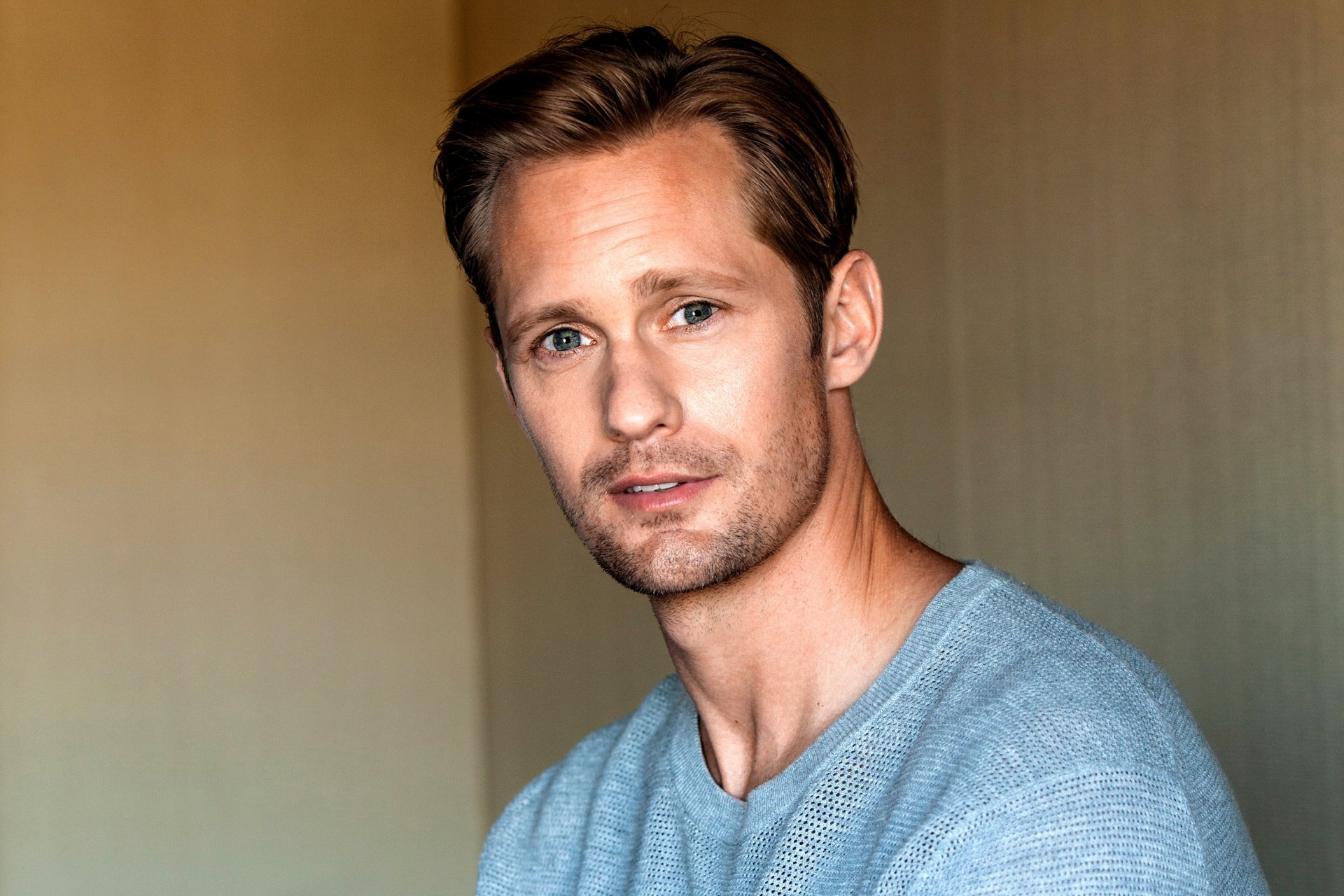 alexander skarsgard homme acteur