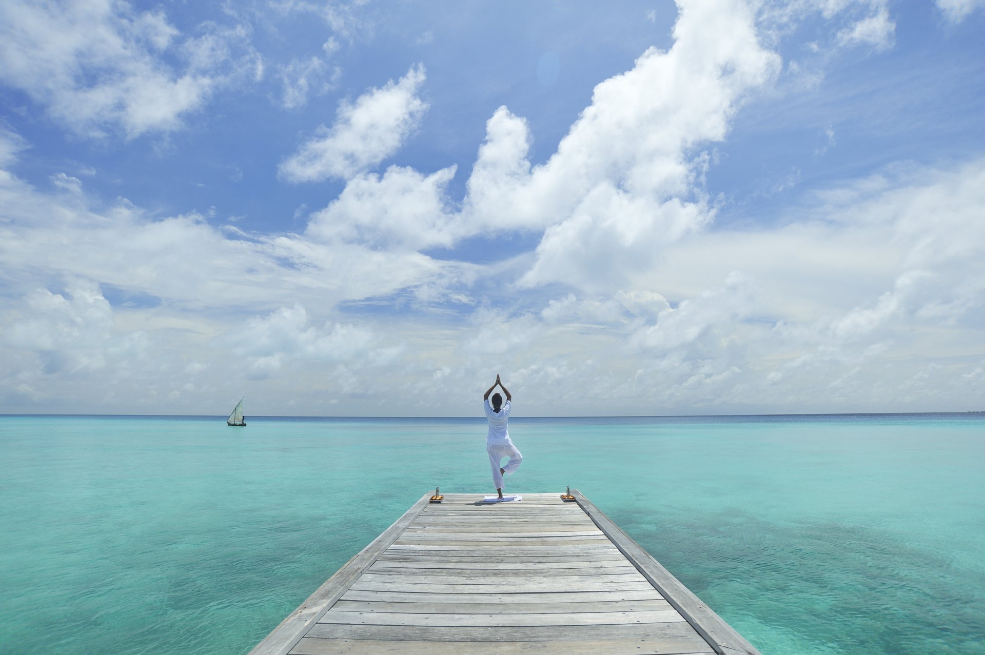 yoga maldives eau bleue