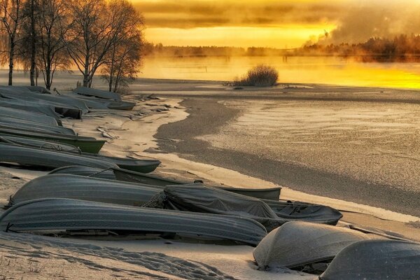 Paysage de montagne dans la neige d hiver